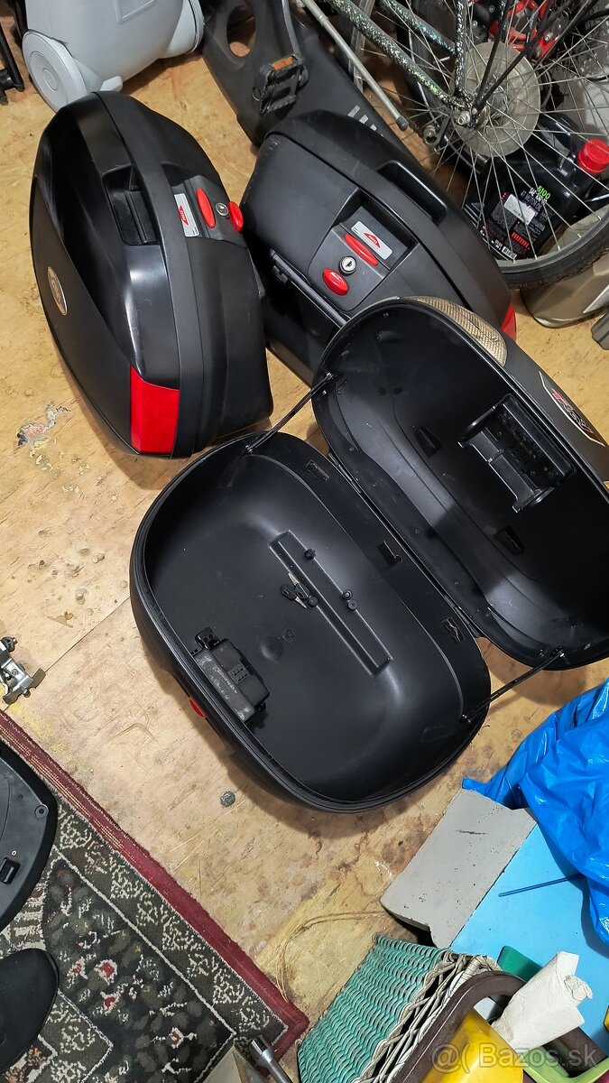 Predám Suzuki DL650 V Strom 2008 - 17