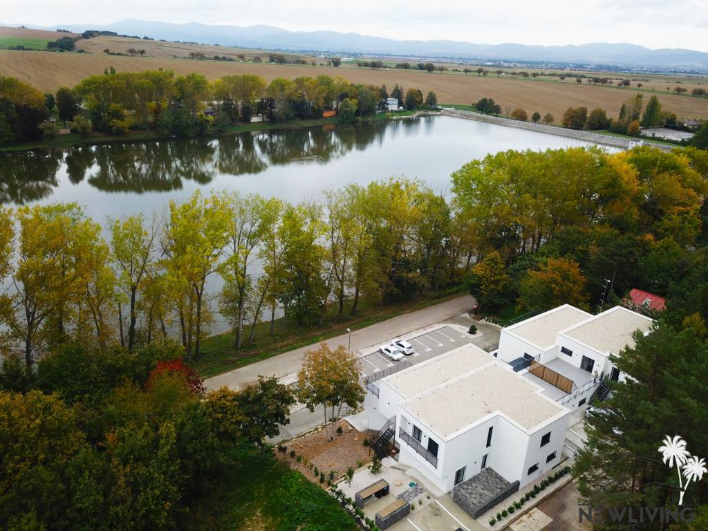 Na predaj 4iz. apartmánový byt vo Vrbovom nad priehradou Čer - 17