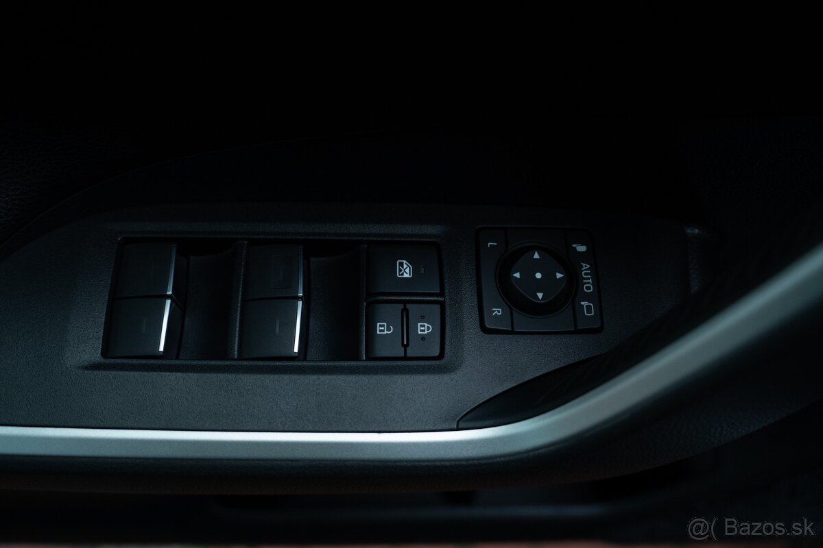 Toyota RAV4 2.5 Hybrid e-CVT Selection AWD, odpočet DPH - 17