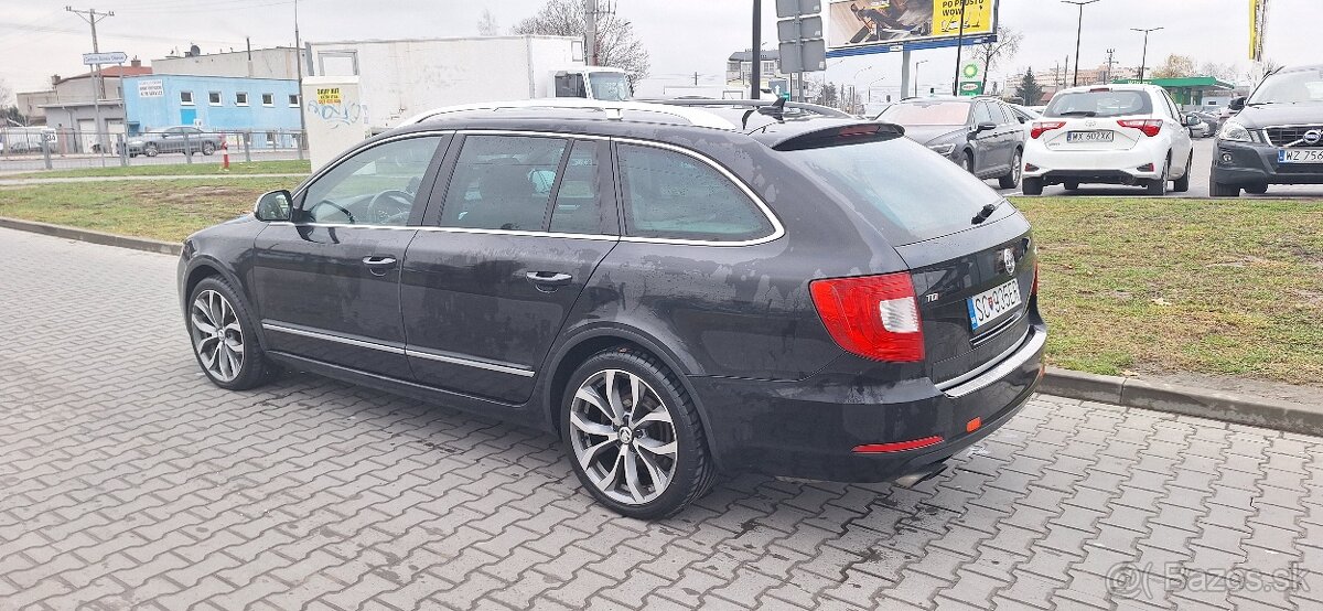 ŠKODA SUPERB COMBI II 2.0 TDI 103KW/140k 2010 premium audio - 17