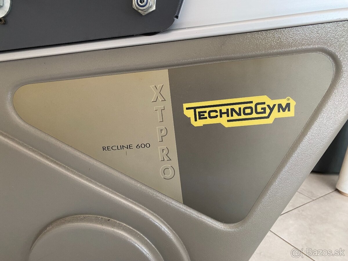 Predáme používané profi fitness stroje TECHNOGYM,NAUTILUS - 17