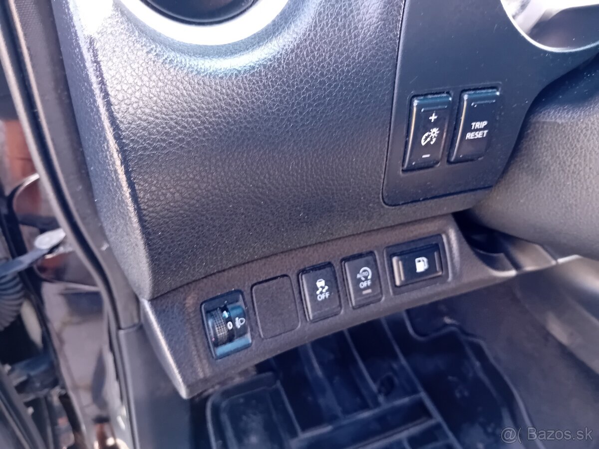 Nissan Navara KingCab dCi 160 Visia 11/2018 , 109000km - 17