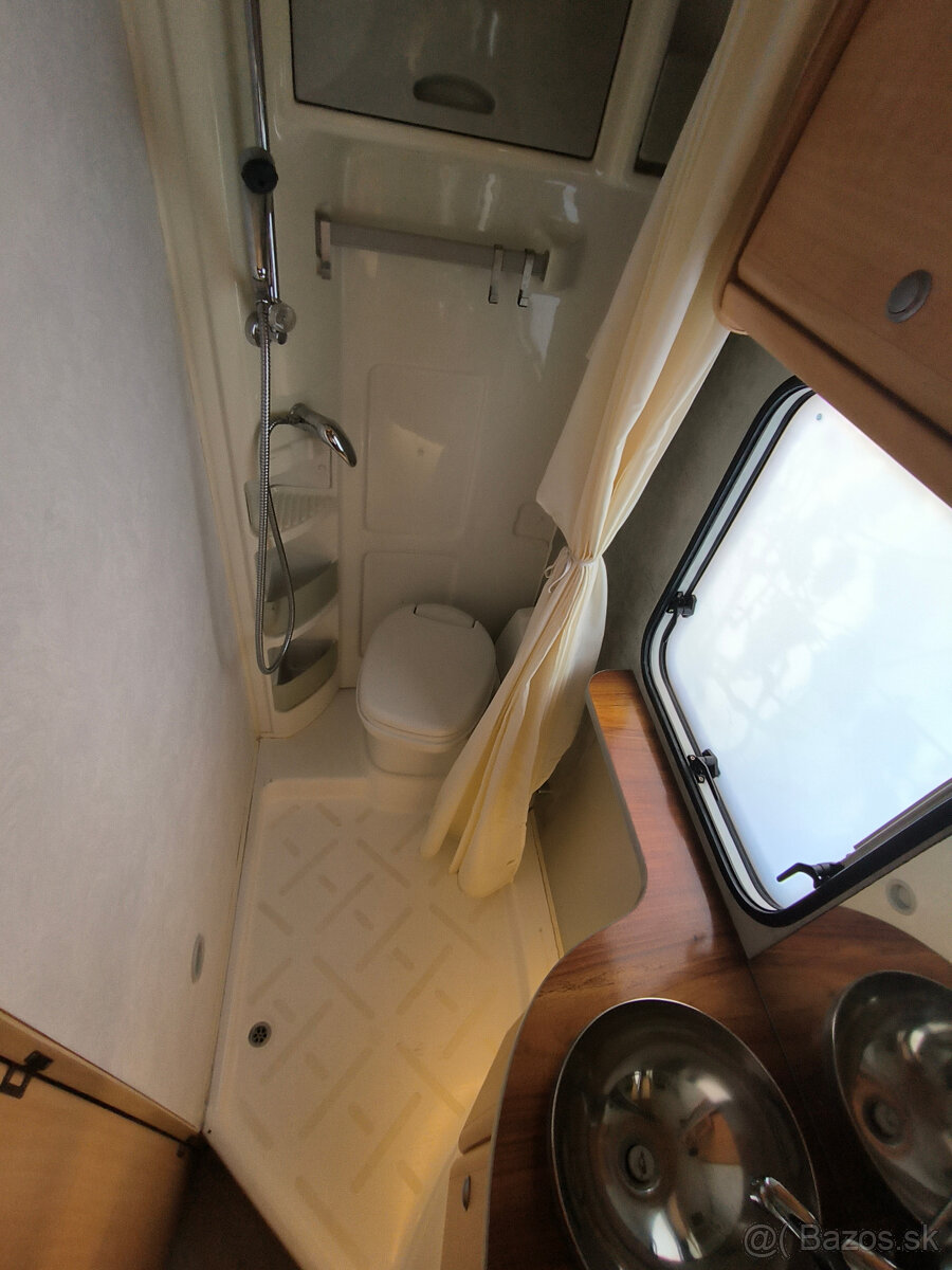 predám autokaravan Chauson Welcome 85 - 17