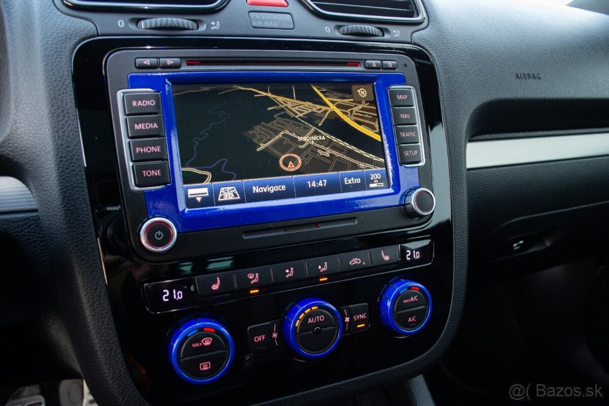 Volkswagen Scirocco R 2.0 TSI - 17