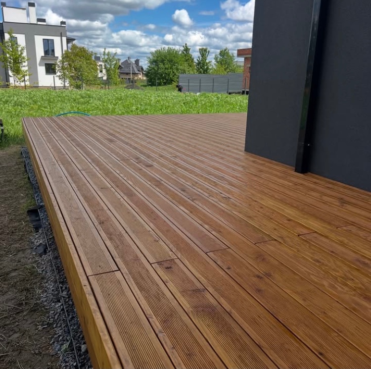 Pergoly Terasy Altánky Prístrešky Žaluzie - 17