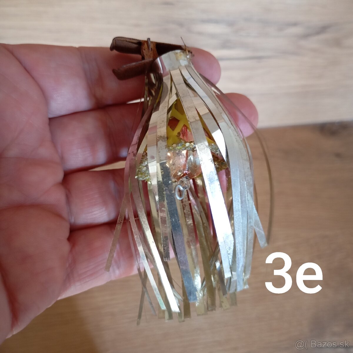 staré vianočné ozdoby. - 17