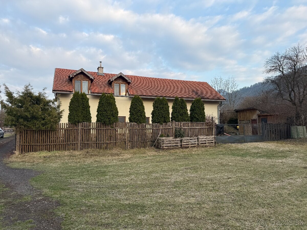 REZERVOVANÉ: NA PREDAJ ZARIADENÝ RODINNÝ DOM - 17
