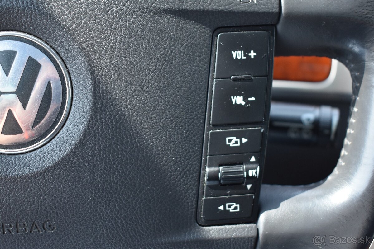 Volkswagen Touareg 3.2i+LPG 4x4 A/T - 17