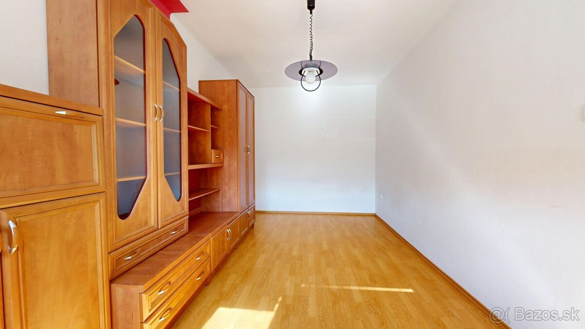 PINK Reality Na predaj útulný 4-izbový rodinný dom v Šali – - 17