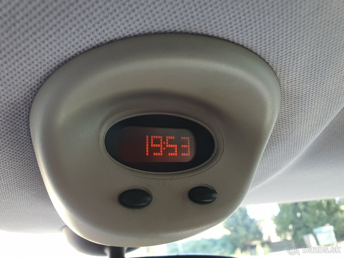 Mini Cooper 1.6 85kw, benzín 5M - 17