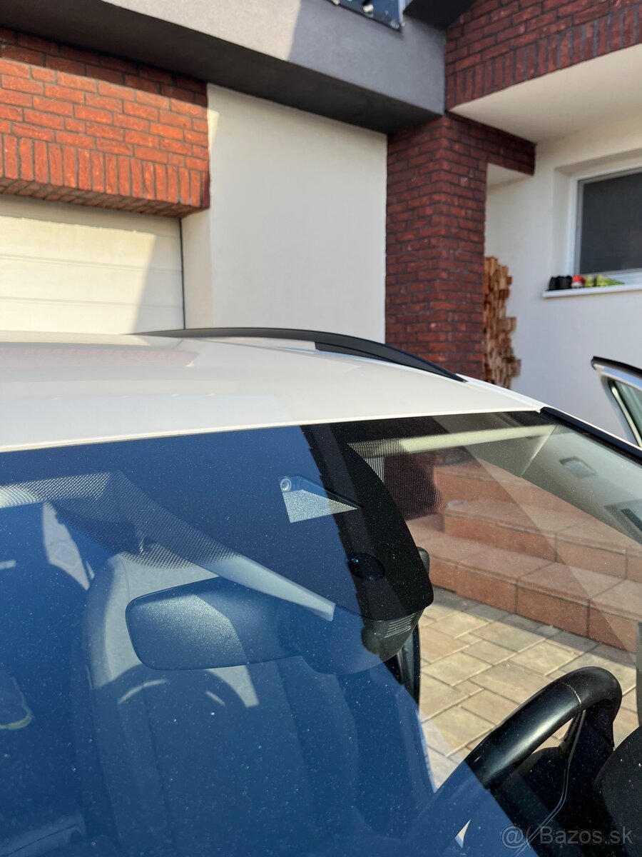 VW GOLF VIII Variant 2.0TDI - 17