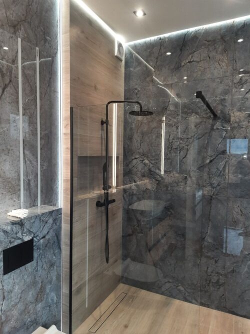 Rekonštrukcie bytových jadier a rodinných domov,kupelne - 17