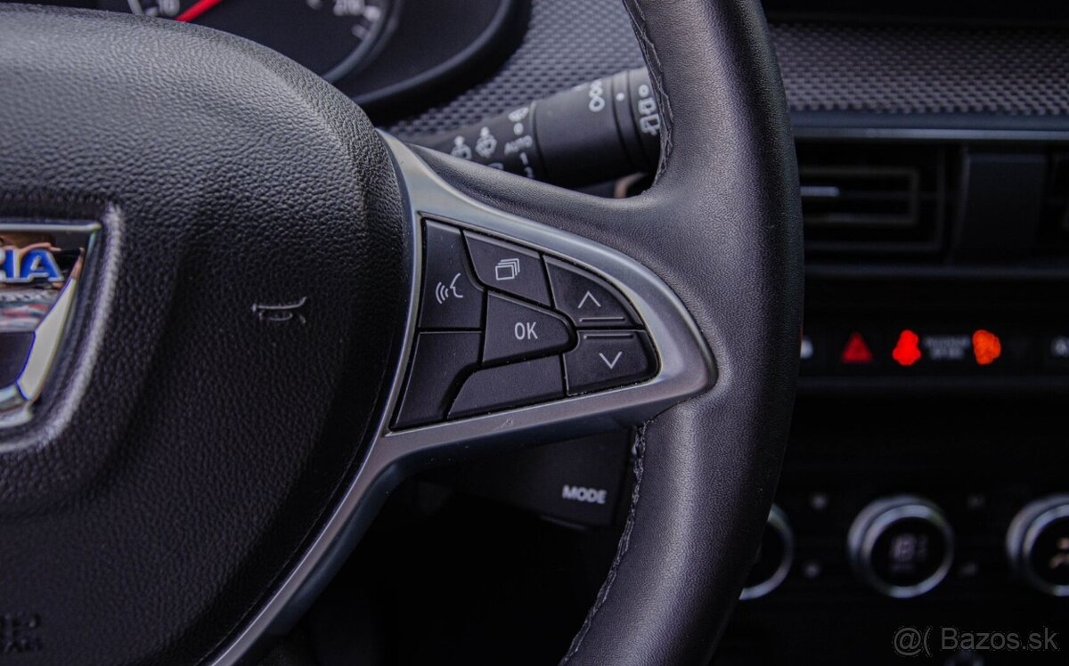 Dacia Jogger 1.0 TCe 110k Extreme 7 miest - 17