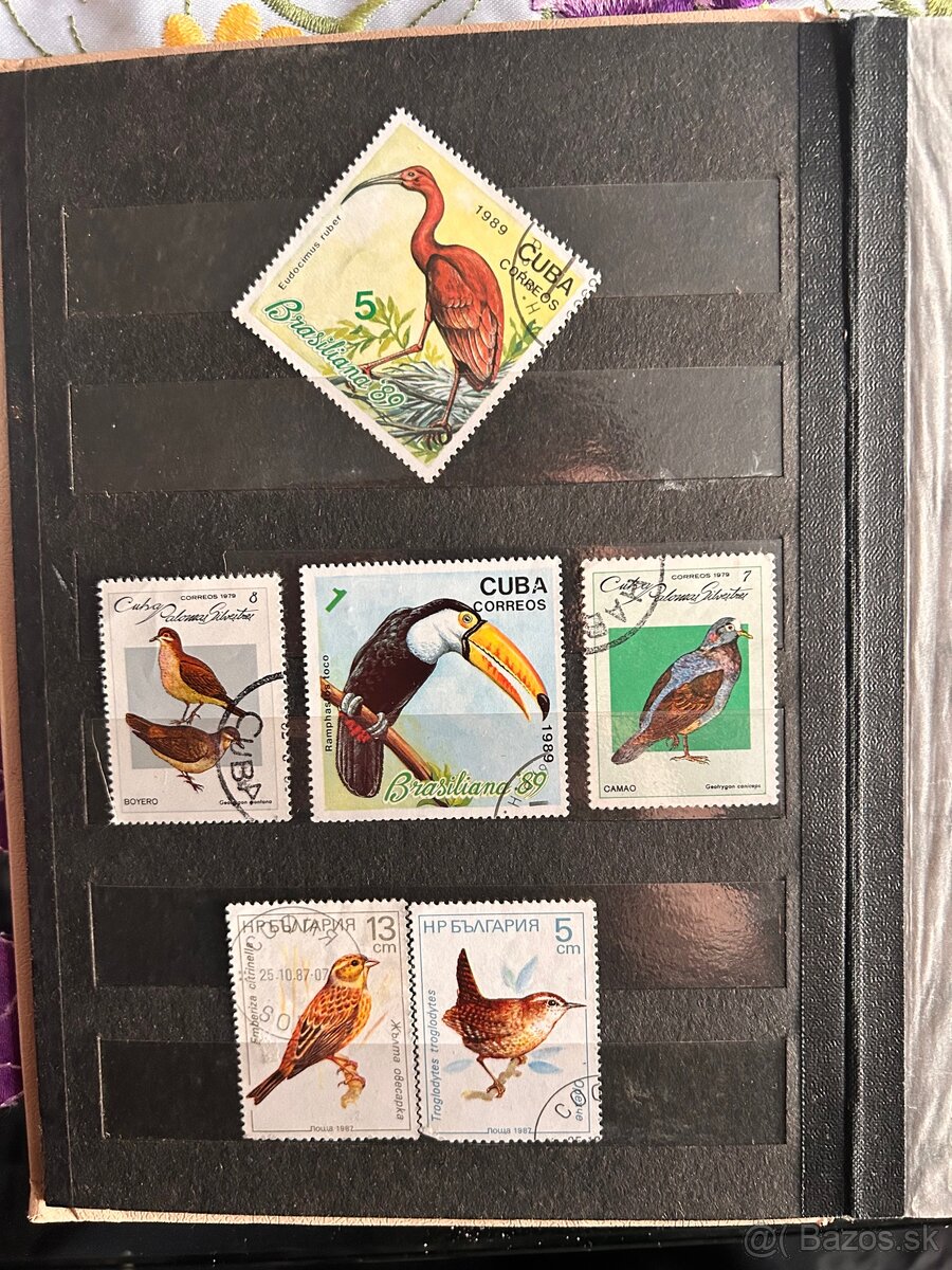 Staré zachovalé poštové známky, mince a bankovky - 17