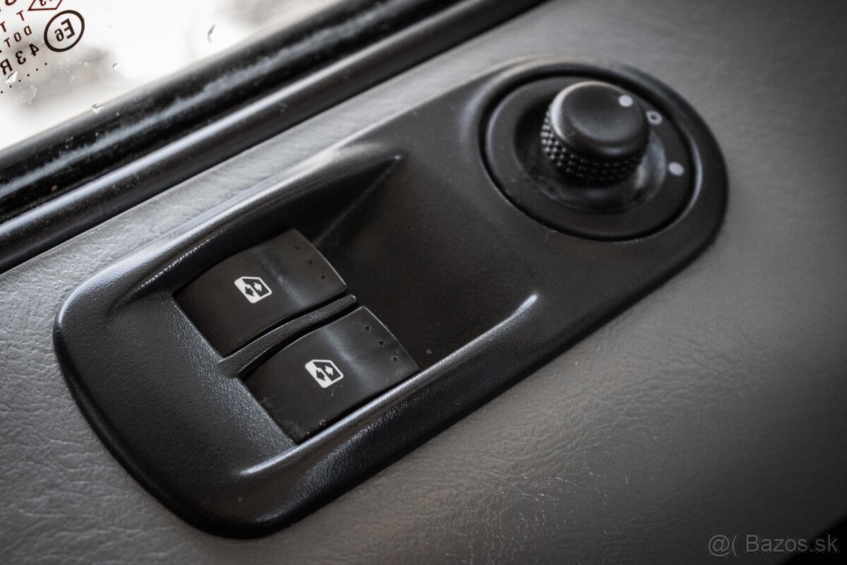 Opel Vivaro 1.9 CDTi L1H1 - 17