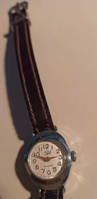 Náramkové Retro hodiny - 17