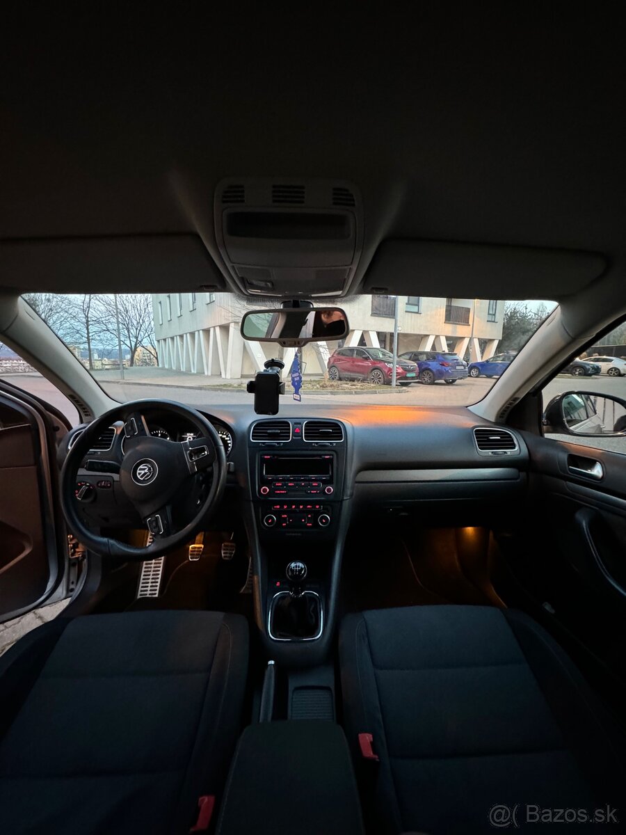 Volkswagen Golf 6 1.6 TDI 77 KW 2011 - 17