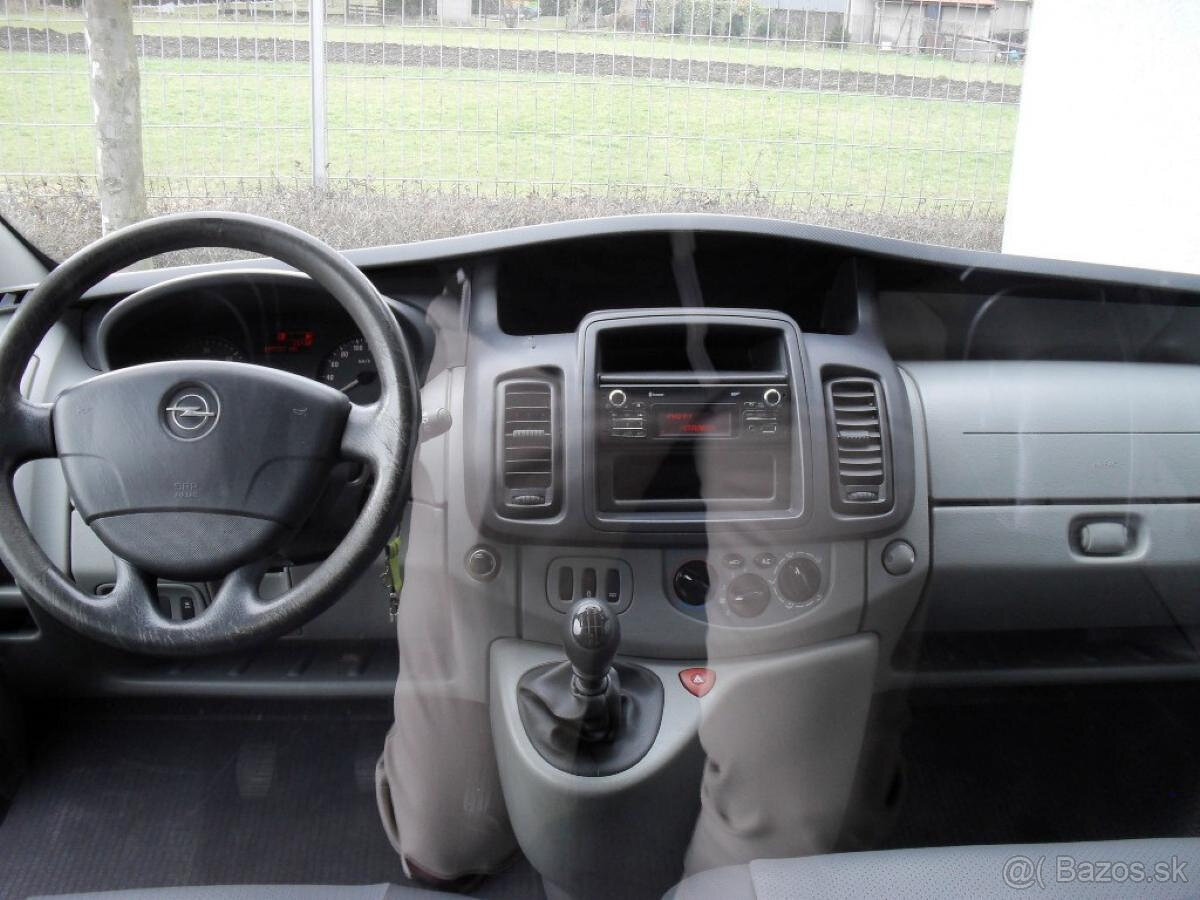 Opel Vivaro 2,0 CDTI 84kw L2 Long 2x šoup. bez DPH 157.000Kč - 17