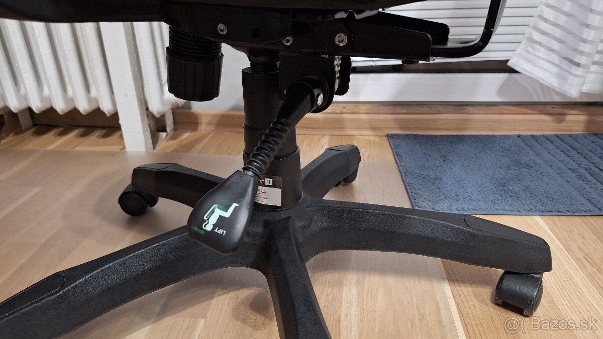 CONNECT IT LeMans Pro CGC-0700-BK čierna - 17