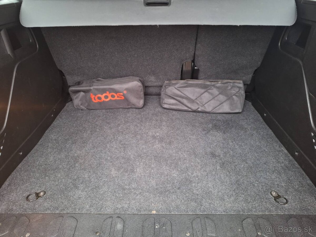 Fiat Dobló Cargo Combi 1.4 T-Jet Plus, 48 360km, SR - 17