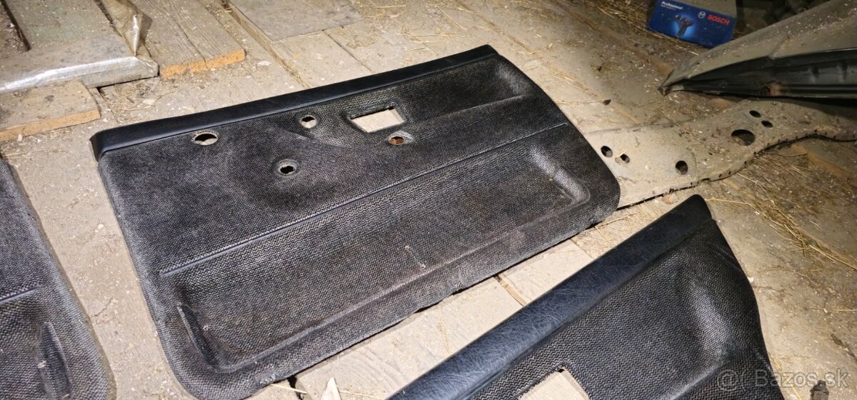 Sedačky + tapacíre jetta mk2 - 17