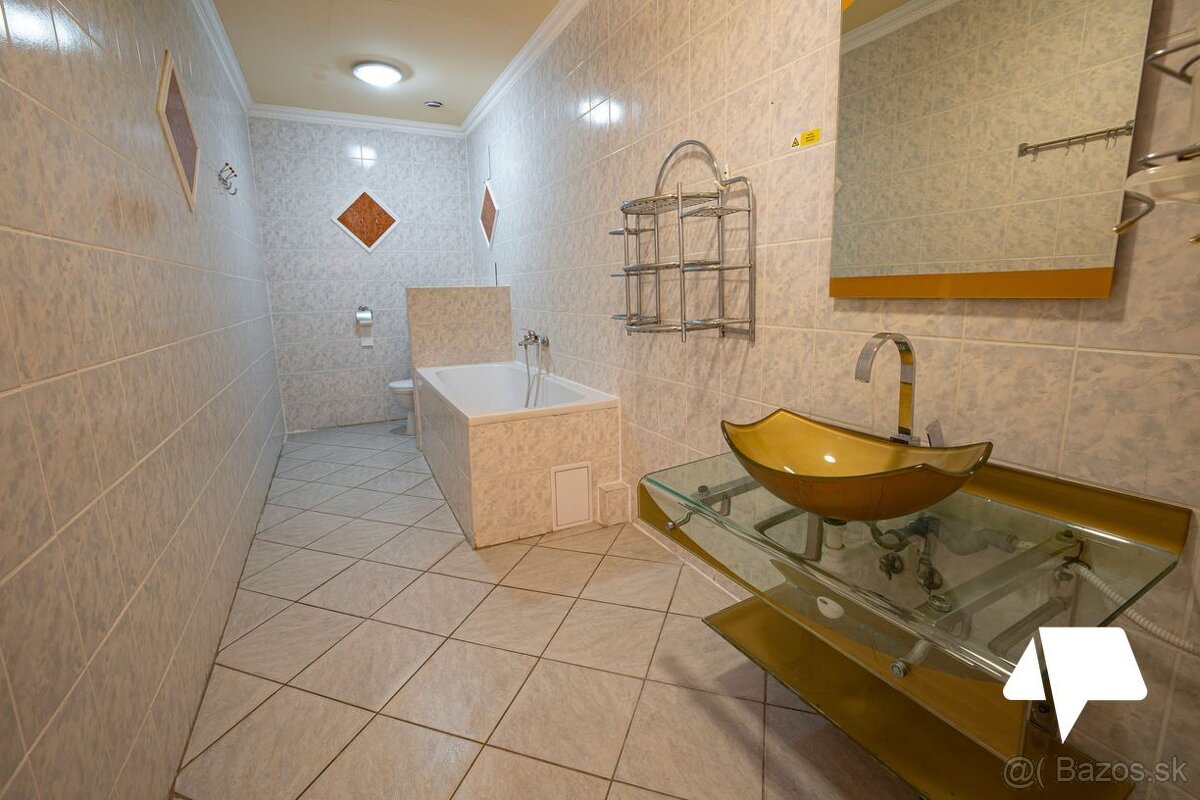 Predaj - Penzión - Radava - 17