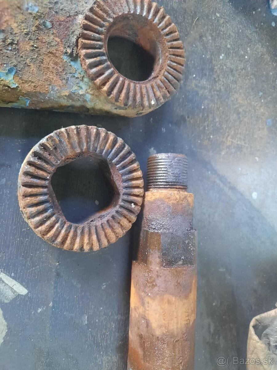 Hydraulicky piest - 17