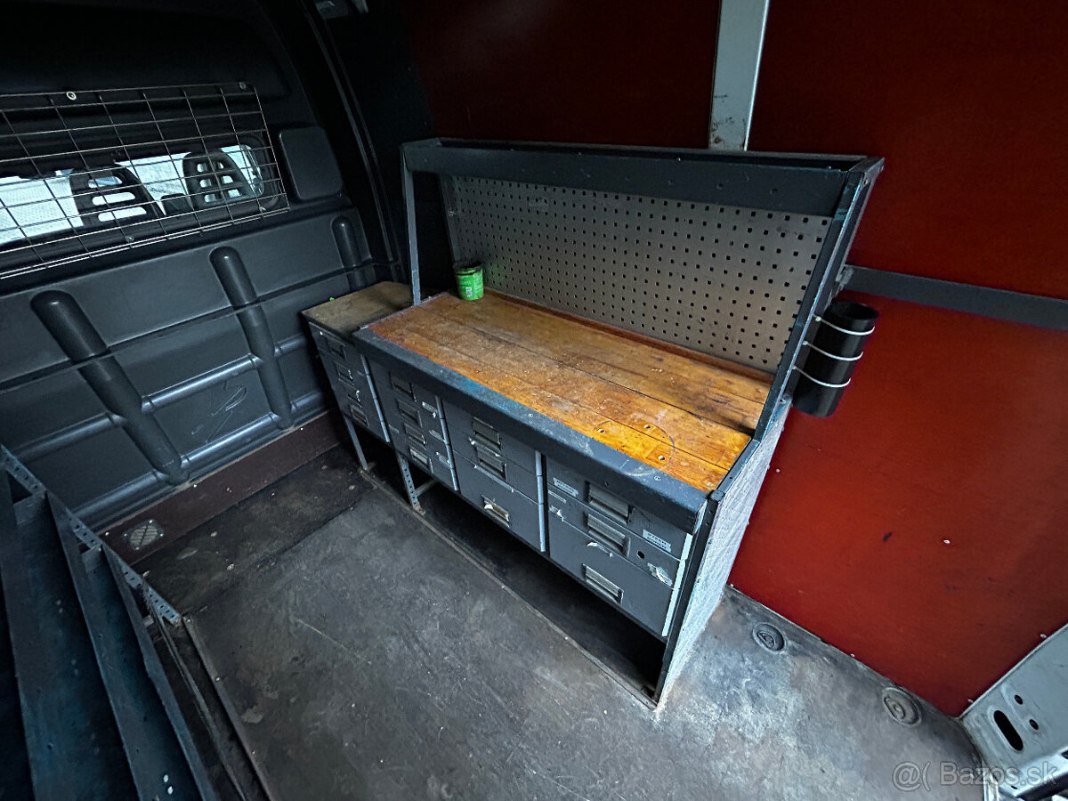 Iveco Daily 2.3, 7 miestne + regálový systém, odpočet DPH - 17