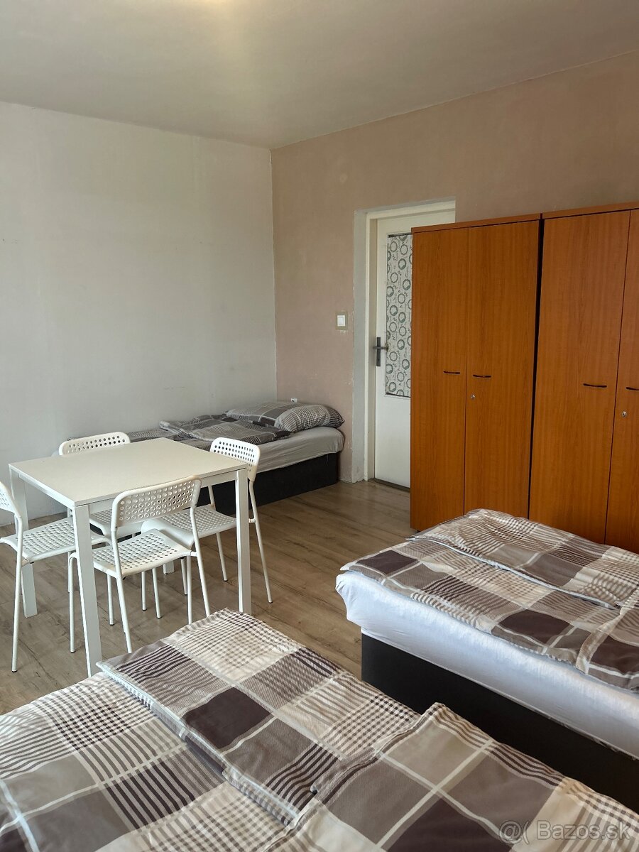 Prenájom viacerých jednotiek v Čakajovciach - 17