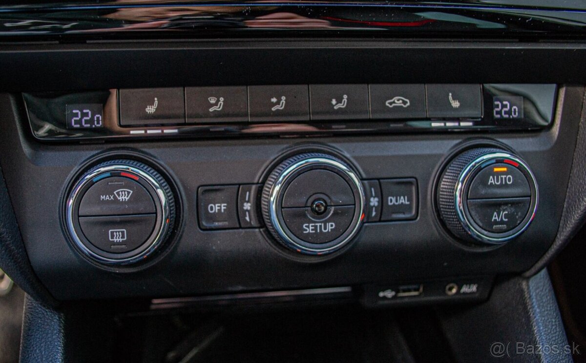 Škoda Octavia 3 Combi 2.0 TDI DPF RS - 17