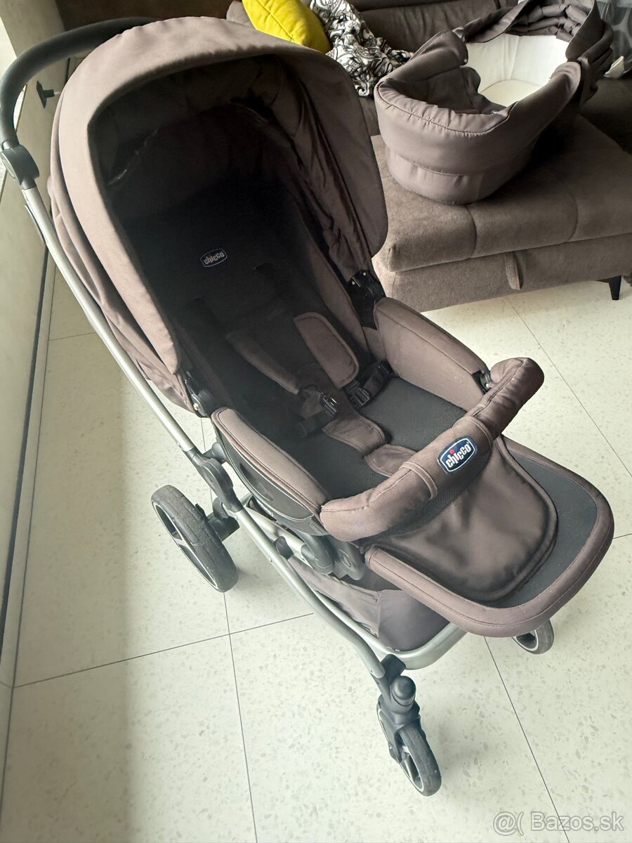 Kočiar Chicco trojkombinace - 17