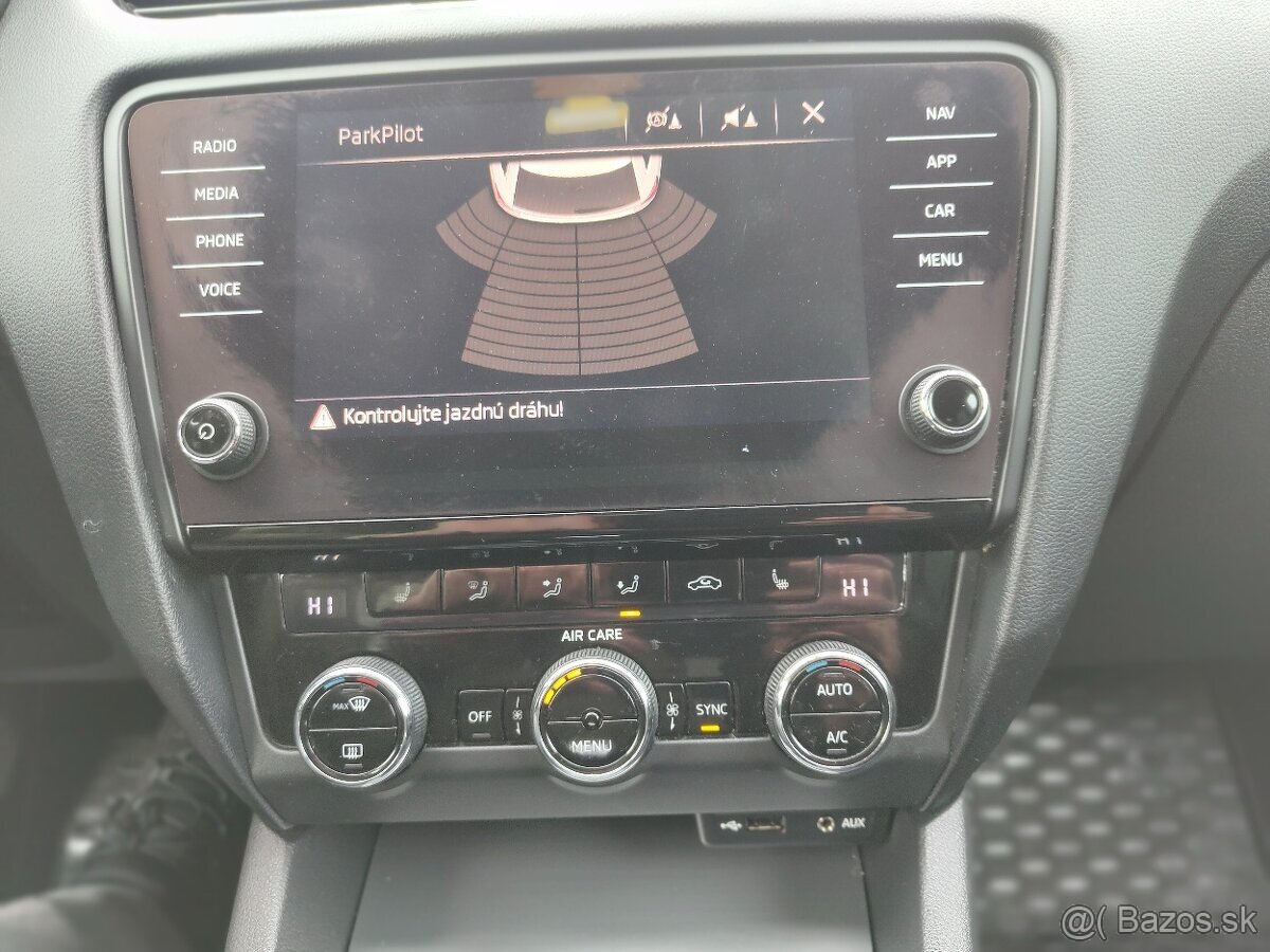 Škoda Octavia Combi 2.0 TDI Drive DSG - 17