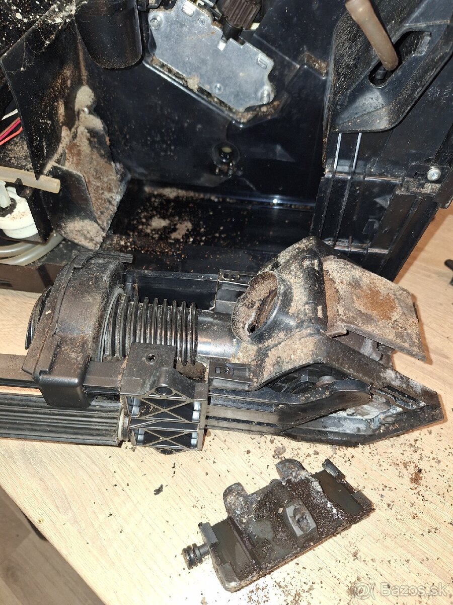 Oprava kávovarov - 17