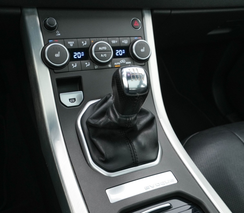 Predám range rover evoque 81.000km - 17