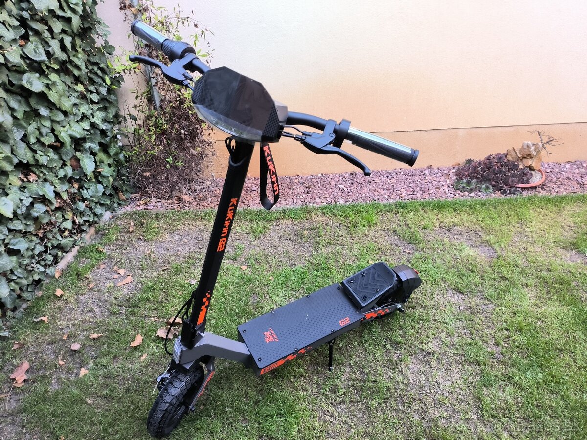 Kukirin G2 800 W 15 Ah 2025 - ZARUKA - 0 Kilometrov - 17