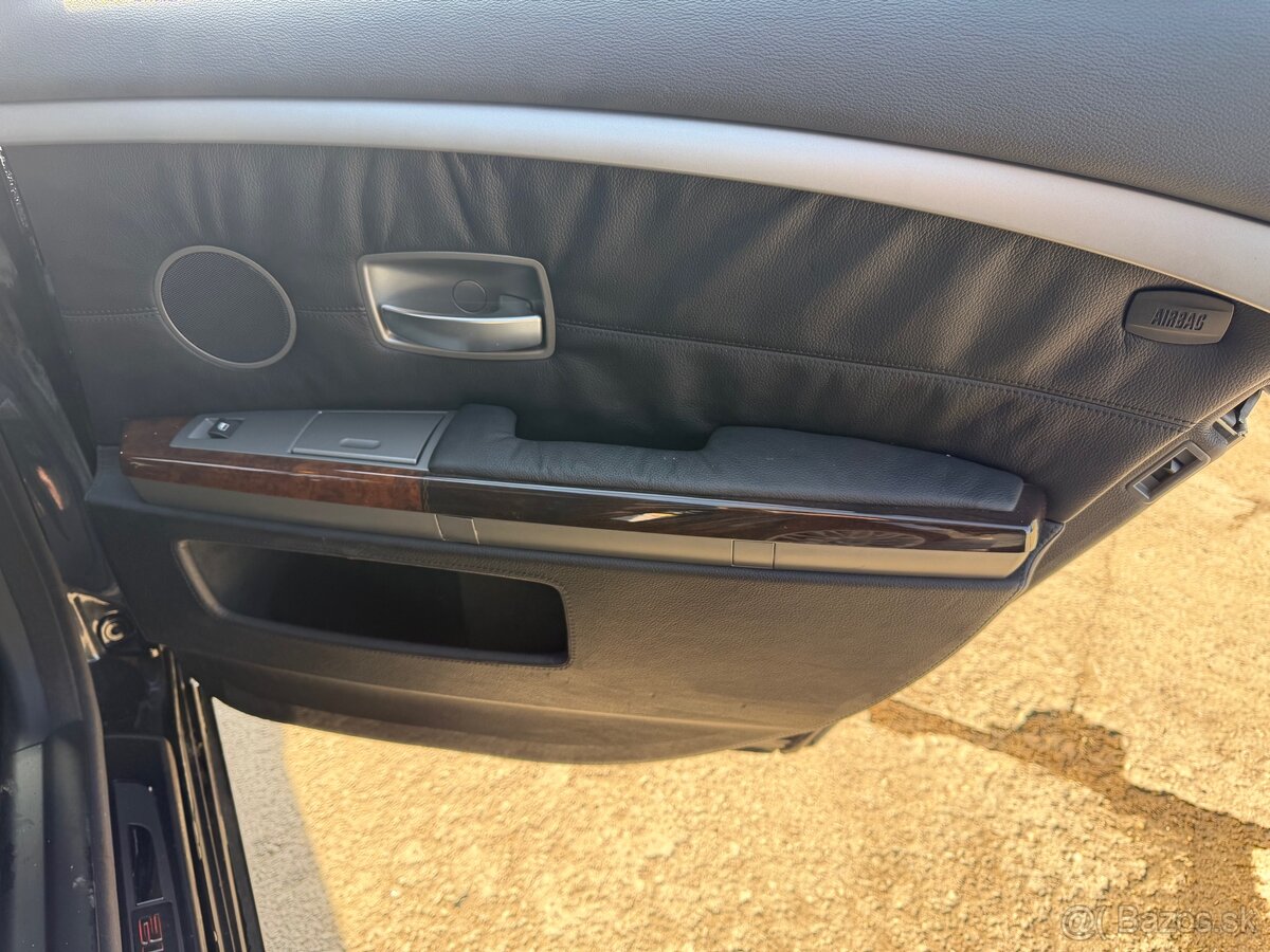 Predám BMW e65 760i V12 - 17