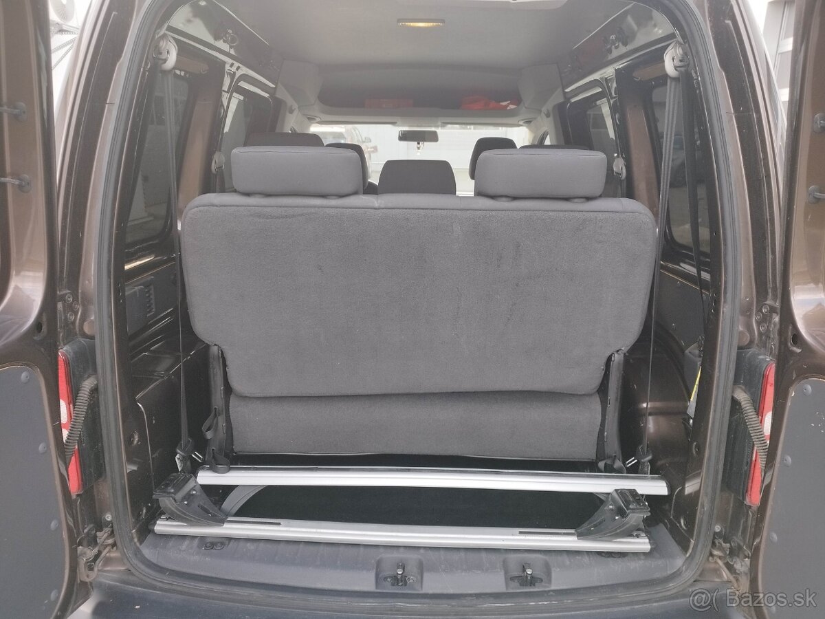 Volkswagen Caddy Life 1.6 TDI Trendline - 17