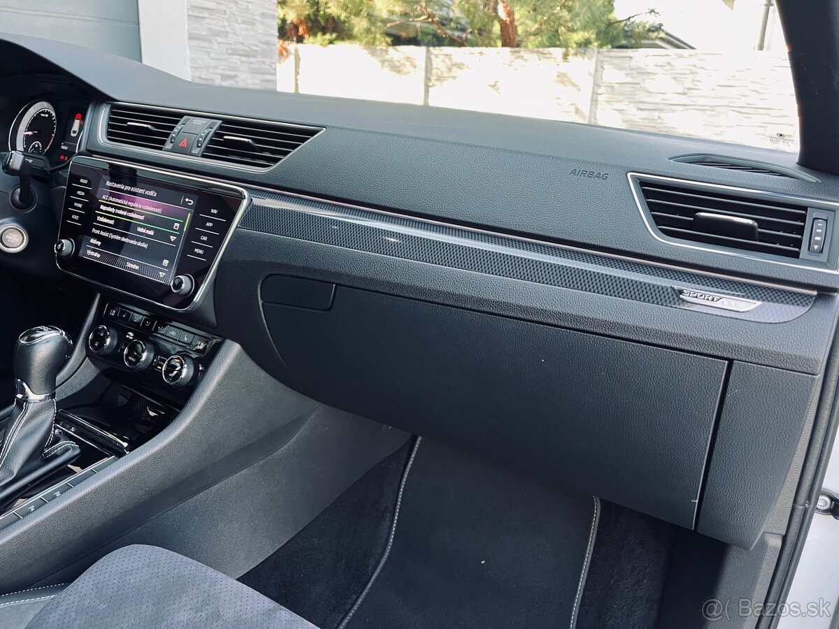 Škoda Superb Combi 2.0TDi DSG Sportline - 17