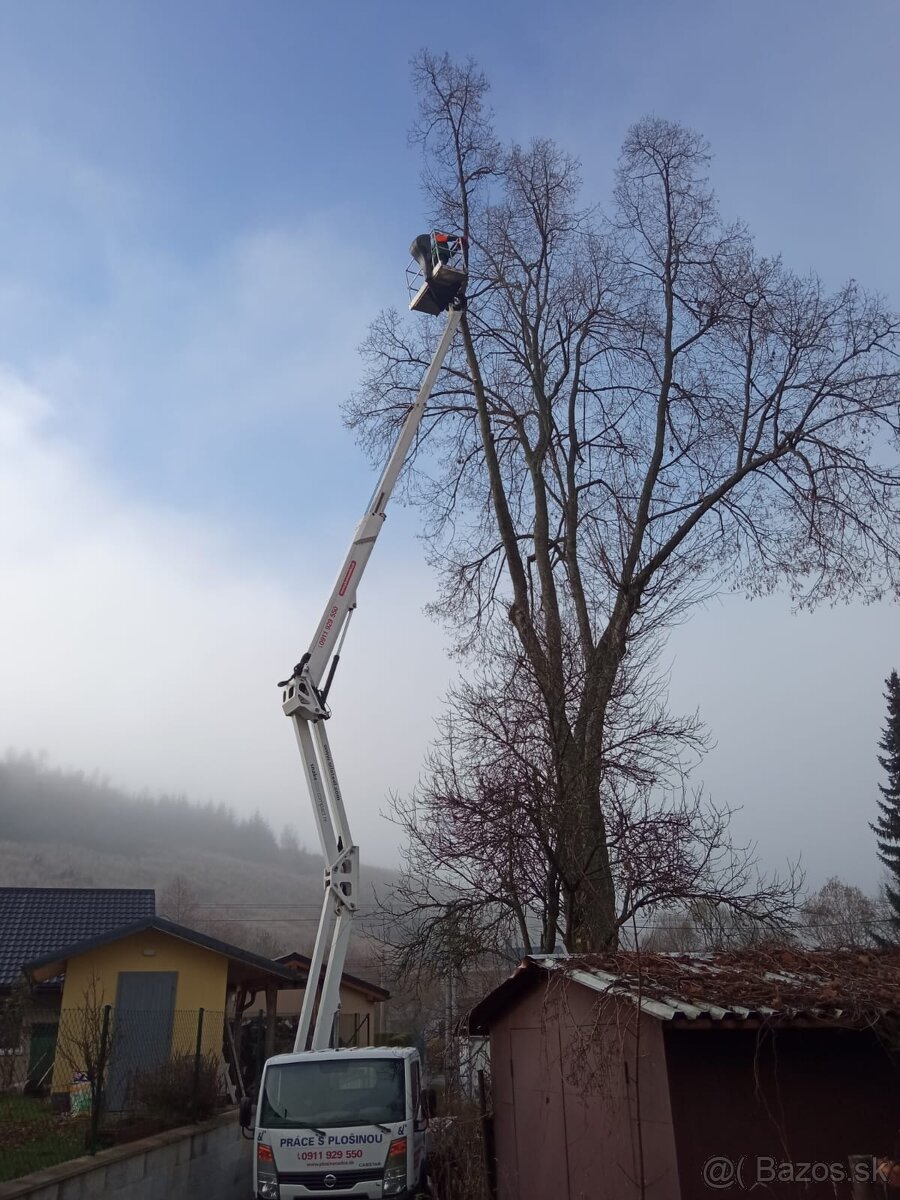 Prenájom plošiny s obsluhou - 17