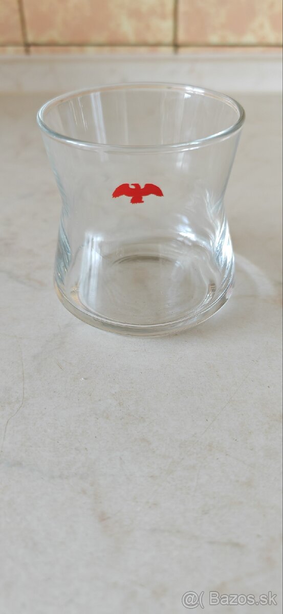 Predám rôzne poháre - 17