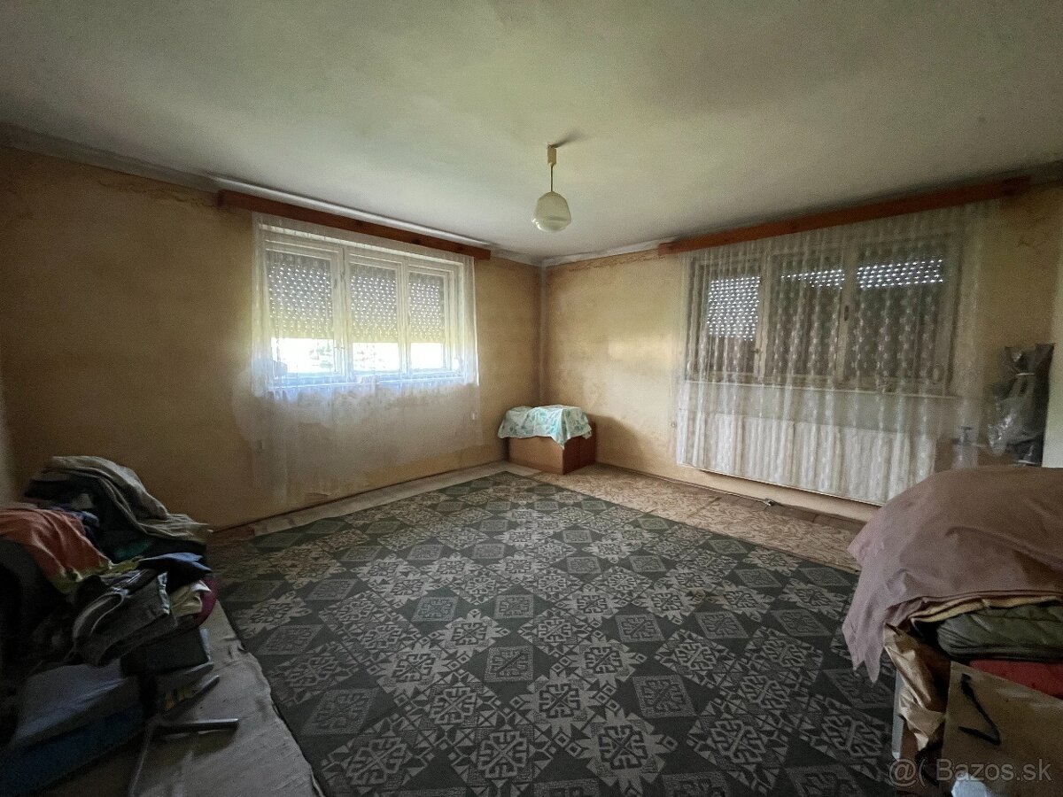 Šaca - 5 izbový rodinný dom s peknou záhradou - 17