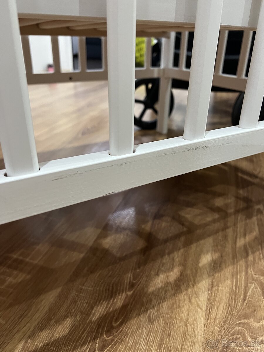 Dětská postýlka s matrací a prostěradly - 17