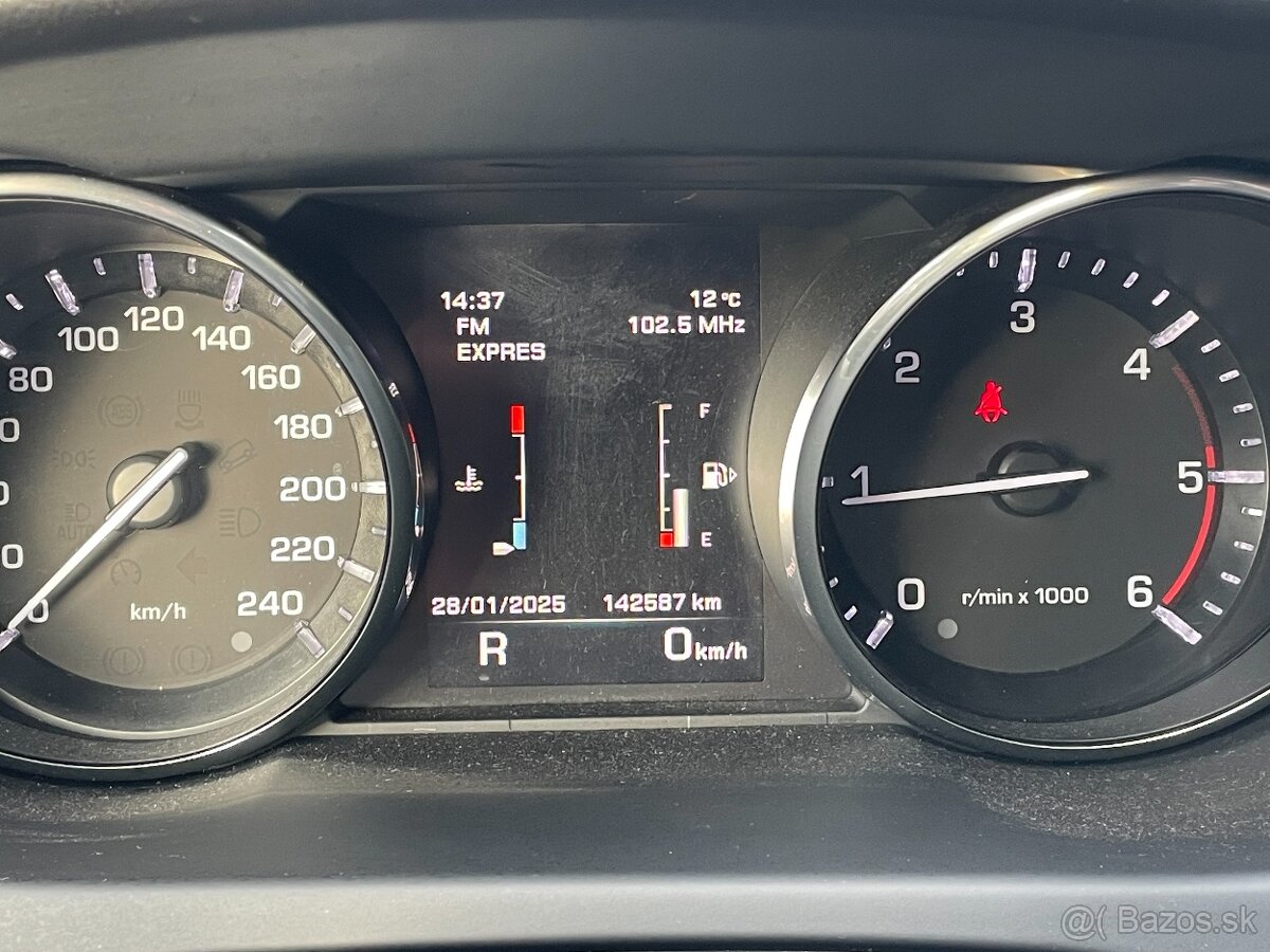 Land Rover Discovery Sport 2.0L TD4 AT - 17