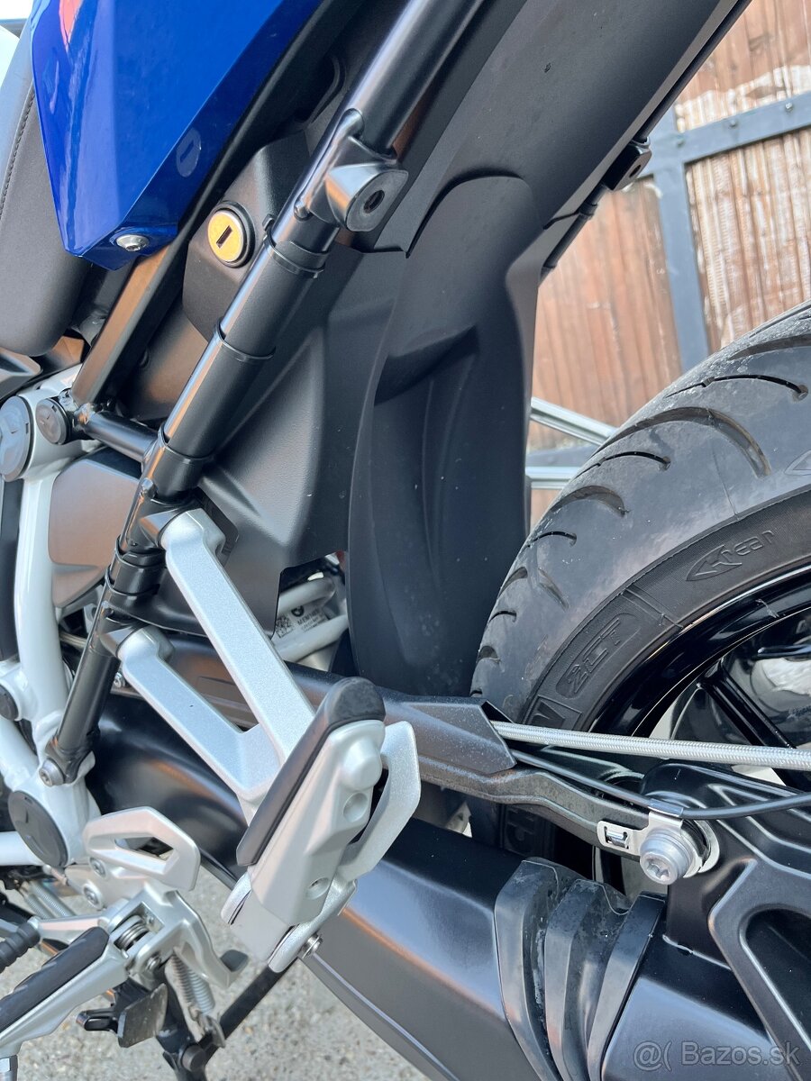 BMW R1250R - 17