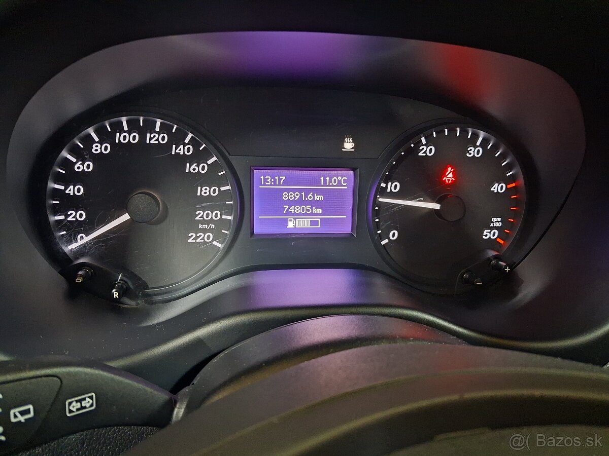 Mercedes Benz Vito Tourer - 17