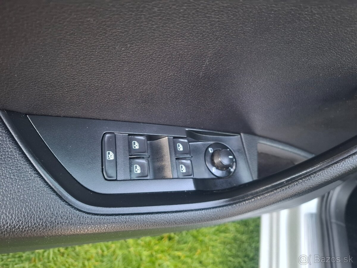 Škoda Superb 3 12/2015 ambition tdi - 17