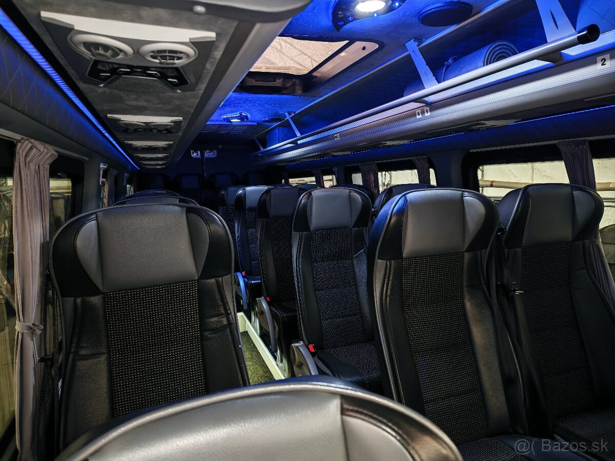 Mercedes-Benz Sprinter 516 - 17