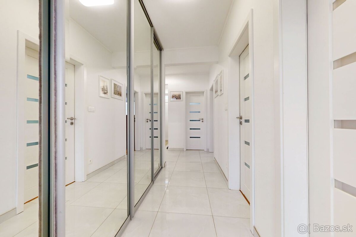 Na predaj krásny samostatne stojací 4-izbový rodinný dom v - 17