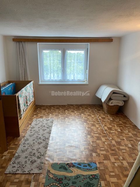 PREDAJ : Rodinný dom Zlaté Moravce - 17