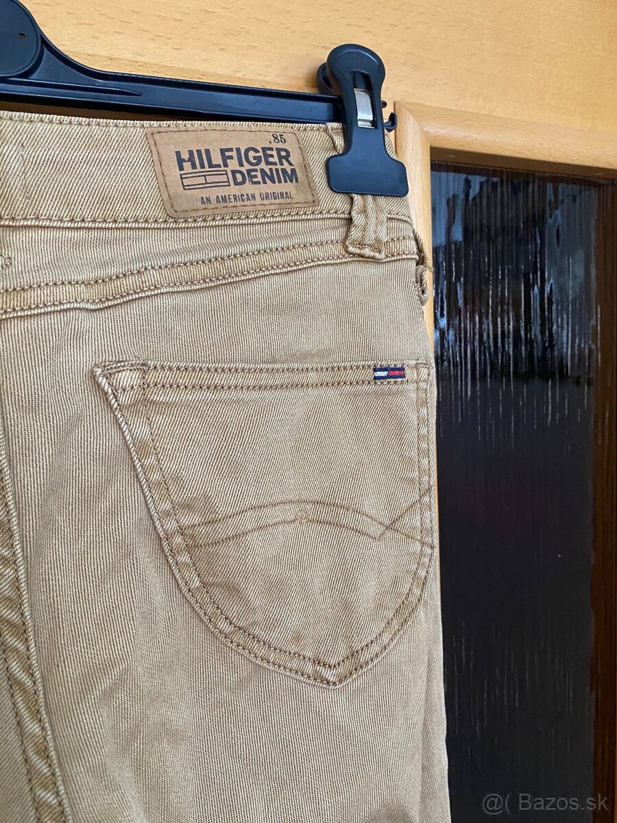 Tommy Hilfiger vel.S - 17